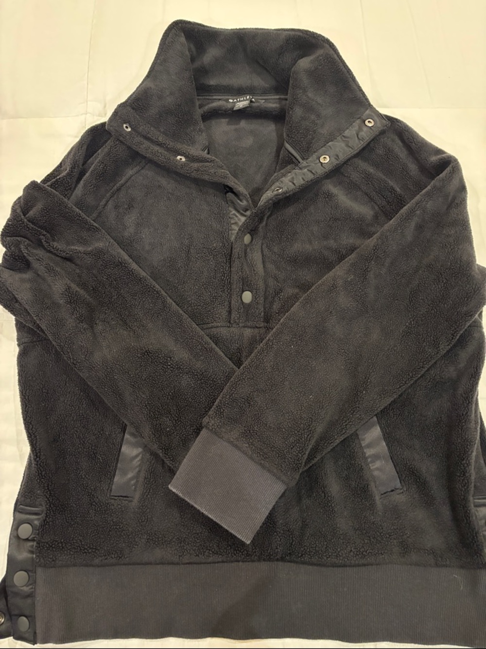 Athleta Cozy Karma black Sherpa Pullover